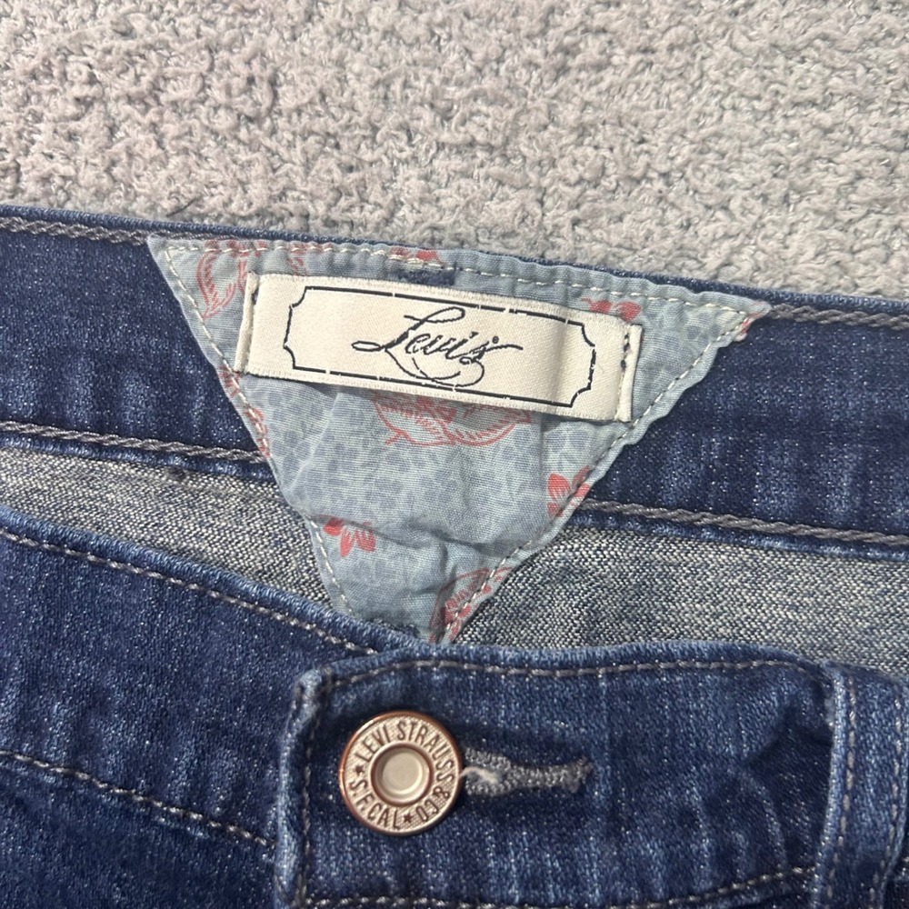 Levi's Capri Jeans 2000s Cuffed 14 Dark Wash Denim Indigo Casual Summer Boho - Picture 4 of 7